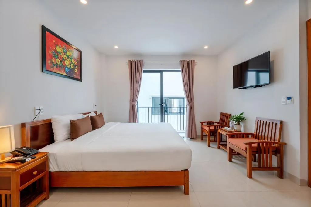 Double or Twin Room with View — Tomorrow Hoi An Villa